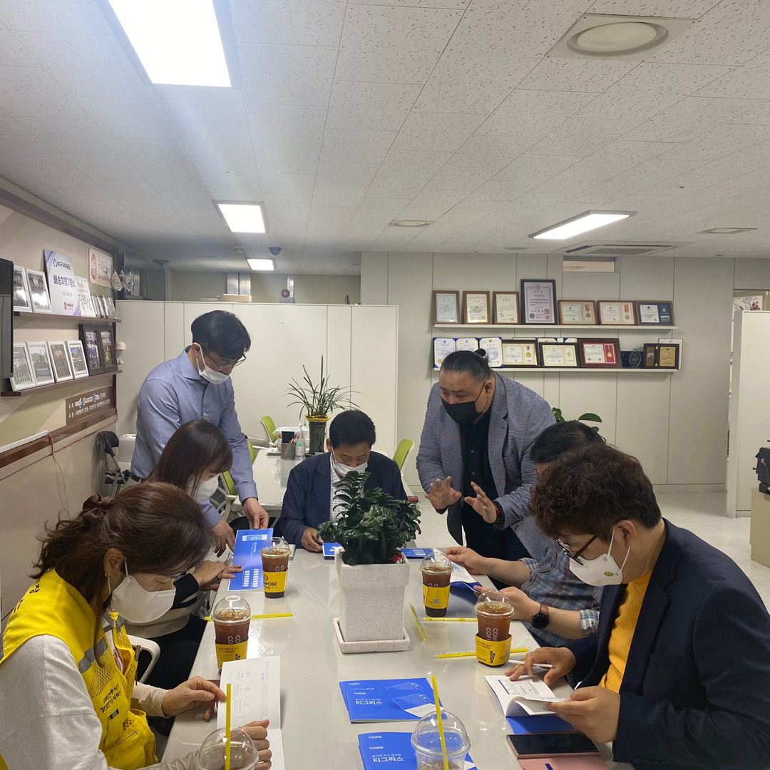행복한 사람 이미지